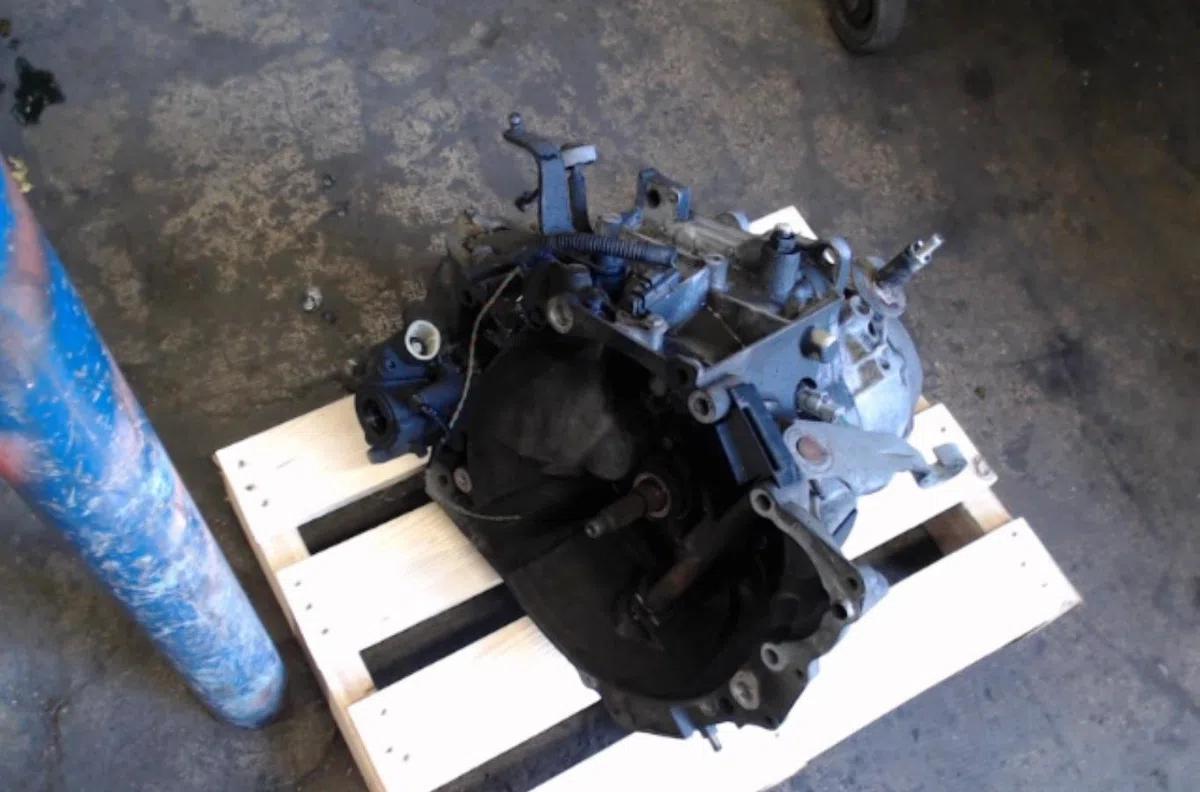 Boîte de vitesses manuelle Citroen BERLINGO / BERLINGO FIRST Monospace (MF_, GJK_, GFK_) 1.9 d (mfwjz) (1998-2005) 3 por