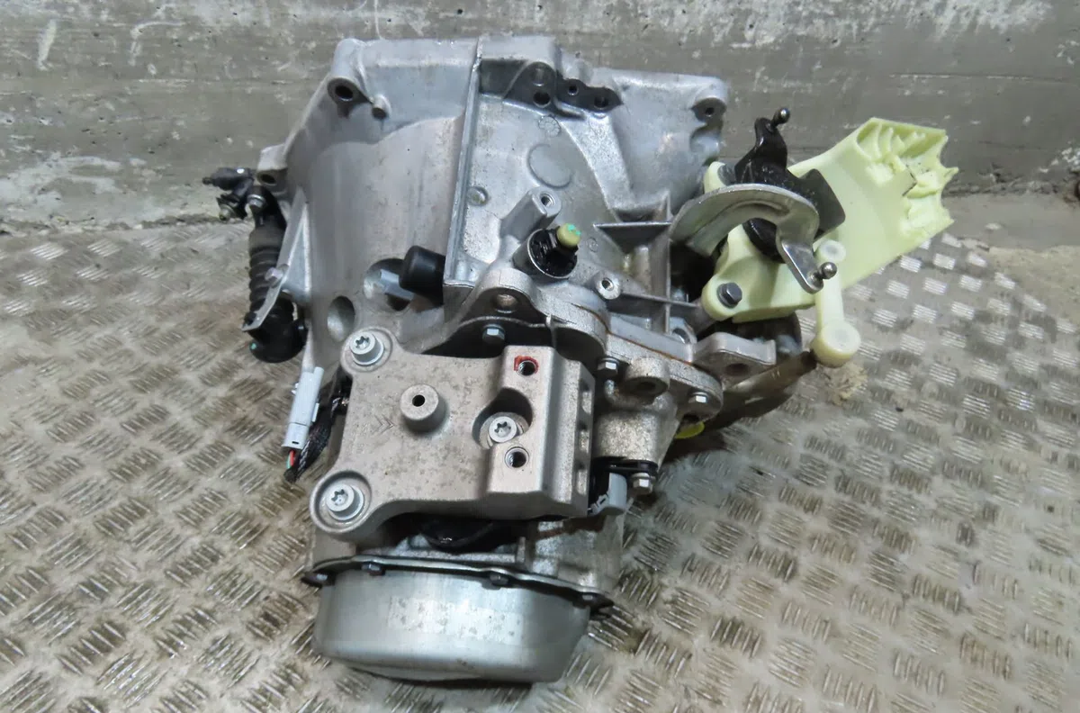 Boîte de vitesses manuelle Citroen C3 III (SX) 1.6 bluehdi 75 (2016) occasion