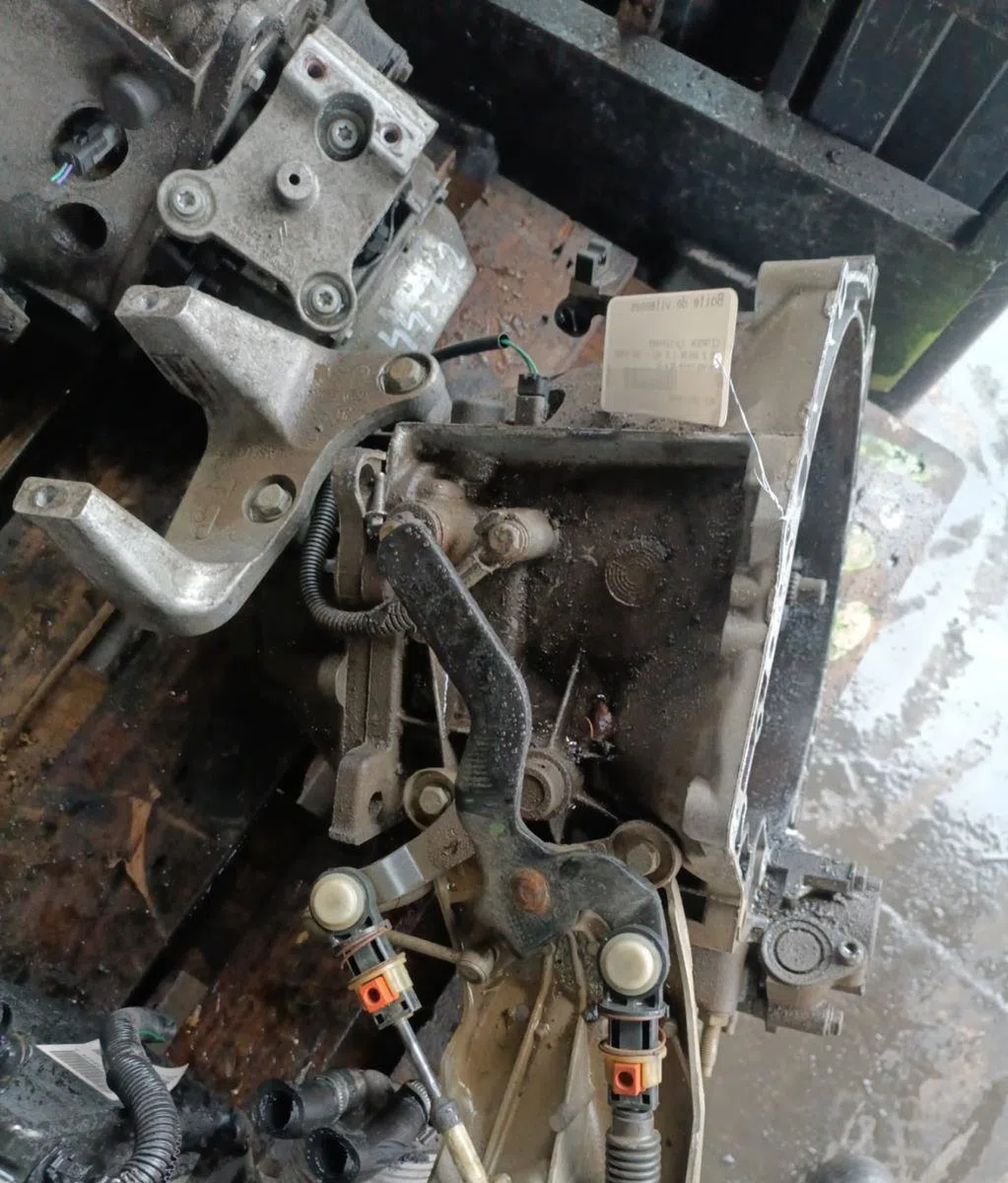 Boîte de vitesses manuelle Citroen C5 III Break (RW_) 1.6 hdi 110 (2008) 5 portes occasion