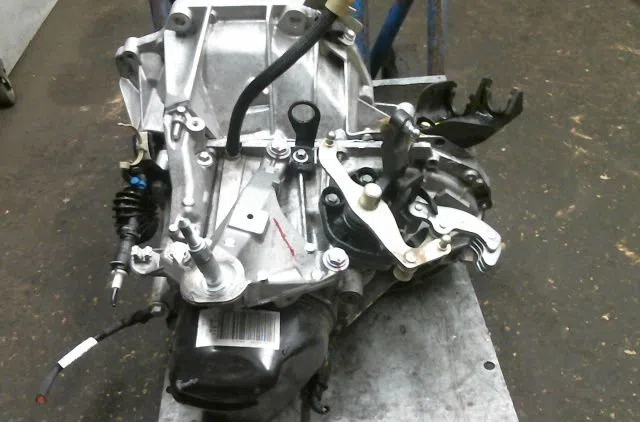 Boîte de vitesses manuelle Dacia SANDERO III 1.0 sce 65 (2021) occasion