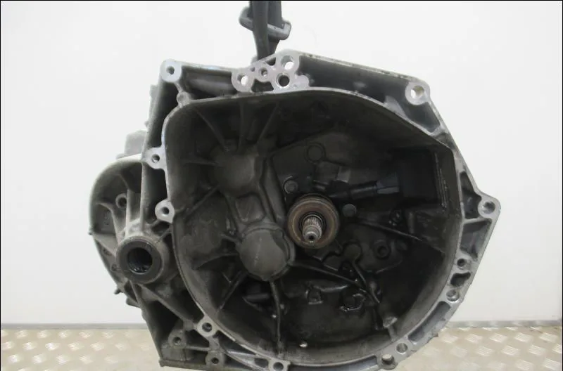 Boîte de vitesses manuelle Ds DS 4 - DS 4 CROSSBACK (NX_) 1.2 thp 130 (nxhnym) (2015-2018) 5 portes occasion