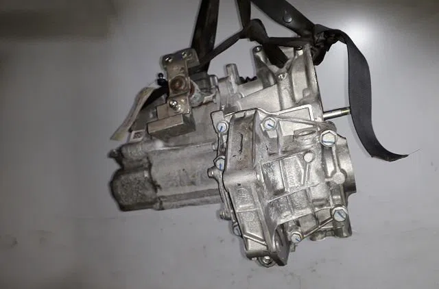 Boîte de vitesses manuelle Fiat PANDA (312_, 319_) 1.0 mild hybrid (312.pyd1b) (2020) occasion
