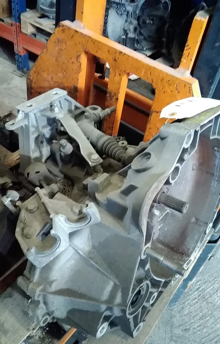Boîte de vitesses manuelle Fiat PUNTO EVO (199_) 1.3 d multijet (199axc1a, 199bxc1a, 199axt1a, 199bxt1a) (2009-2012) 3 p