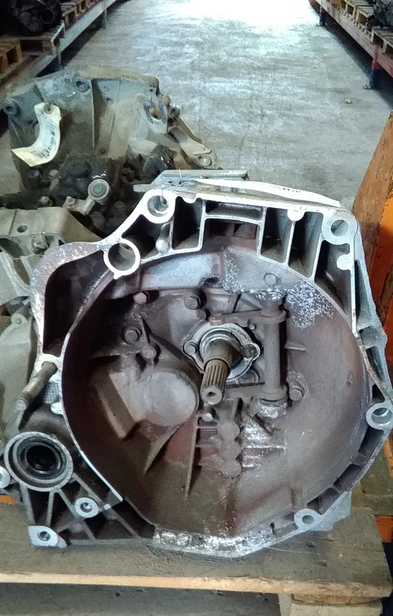 Boîte de vitesses manuelle Fiat PUNTO EVO (199_) 1.3 d multijet (199axc1a, 199bxc1a, 199axt1a, 199bxt1a) (2009-2012) 3 p