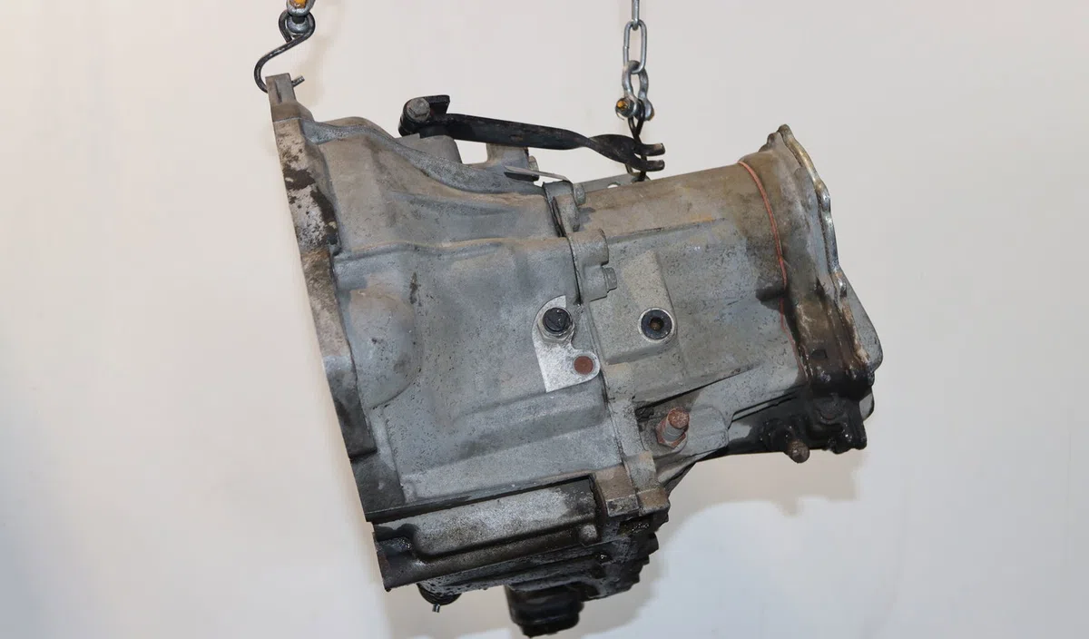 Boîte de vitesses manuelle Ford FIESTA III (GFJ) 1.1 (1989-1995) occasion