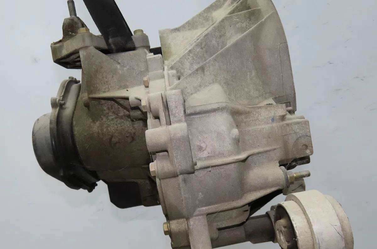 Boîte de vitesses manuelle Ford FIESTA V (JH_, JD_) 1.4 16v (2001-2008) 5 portes occasion
