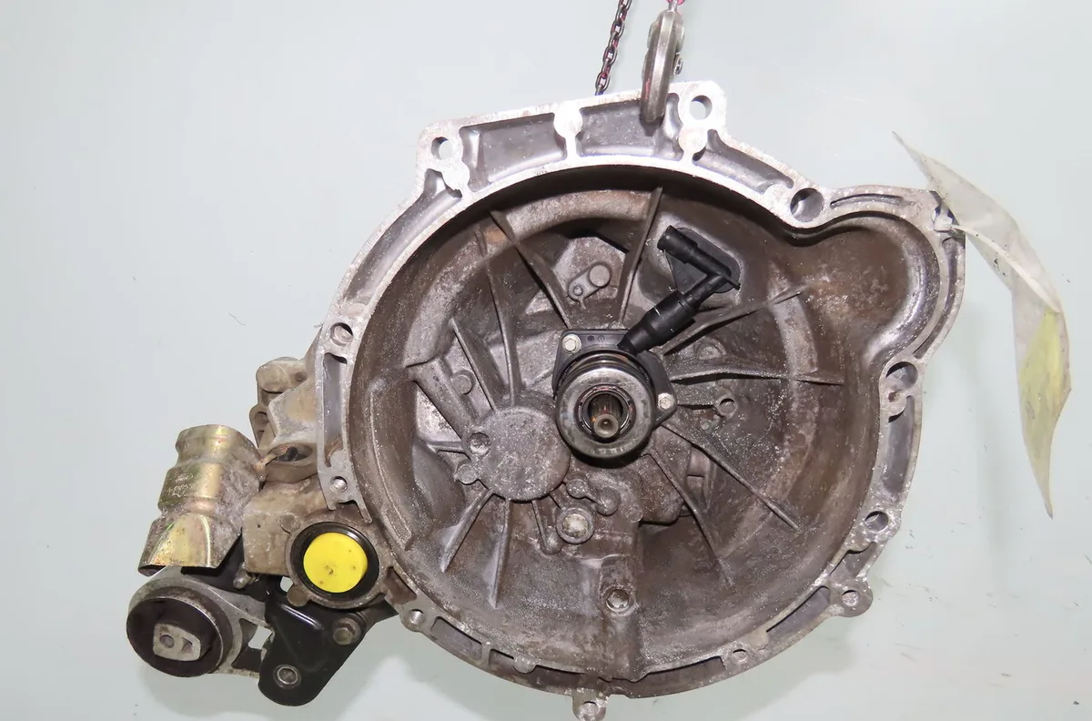 Boîte de vitesses manuelle Ford FIESTA V (JH_, JD_) 1.6 16v (2001-2008) occasion