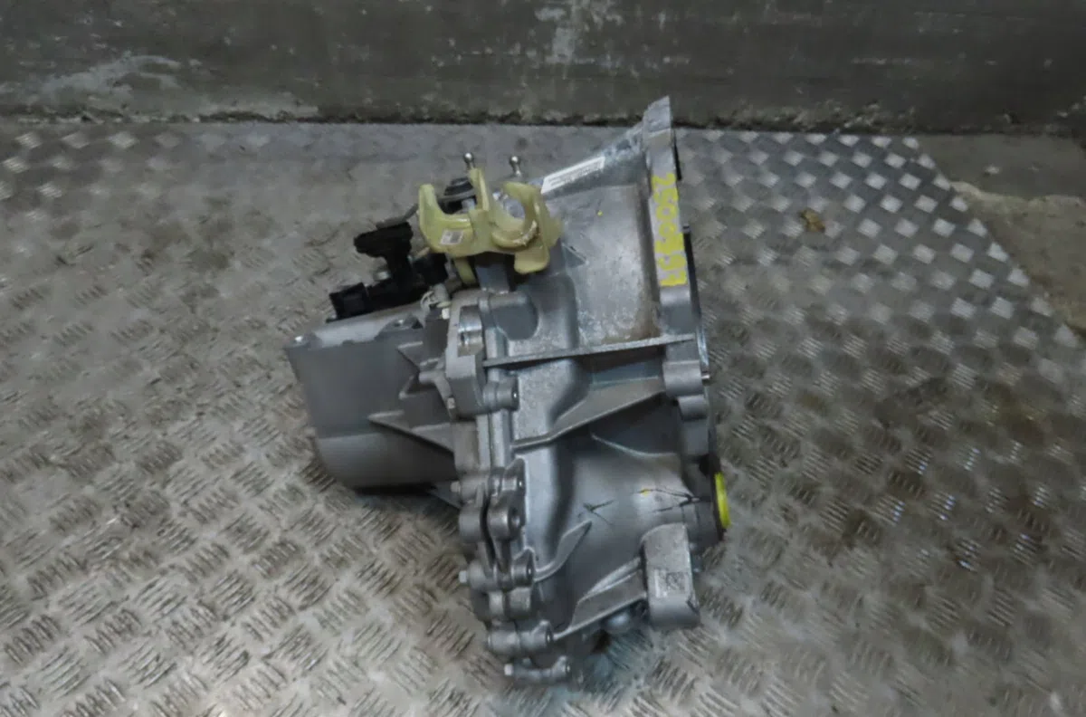 Boîte de vitesses manuelle Ford FIESTA VII (HJ, HF) 1.0 ecoboost (2017) occasion