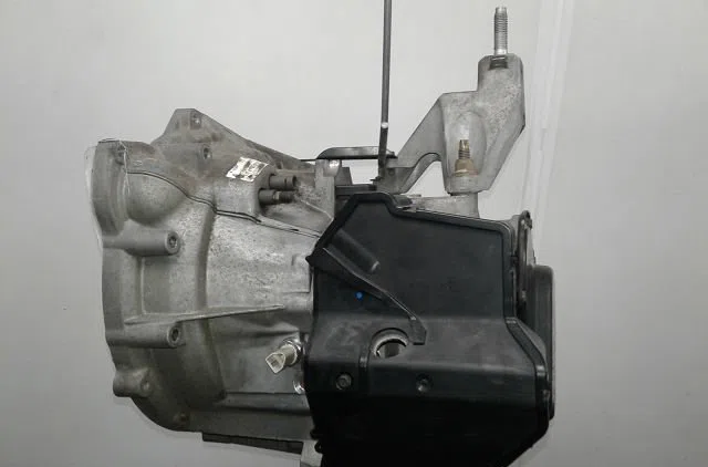 Boîte de vitesses manuelle Ford FOCUS I (DAW, DBW) 1.6 16v (1998-2004) occasion