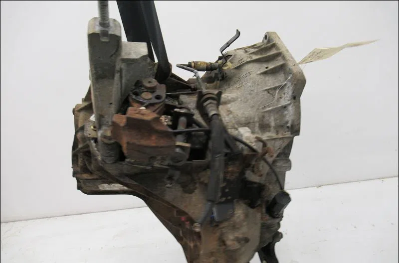 Boîte de vitesses manuelle Ford TRANSIT CONNECT (P65_, P70_, P80_) 1.8 di (2002-2013) occasion