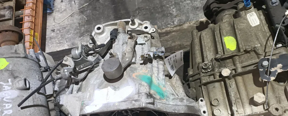 Boîte de vitesses manuelle Honda CIVIC VIII Hatchback (FN, FK) 2.2 ctdi (fk3) (2005) 5 portes occasion