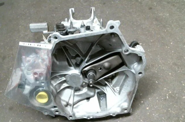 Boîte de vitesses manuelle Honda JAZZ III (GE_, GG_, GP_, ZA_) 1.3 i (ge6, gg3, gg6) (2008) occasion