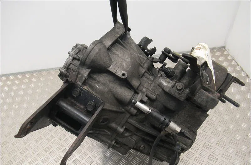 Boîte de vitesses manuelle Hyundai SANTA FÉ II (CM) 2.2 crdi gls 4x4 (2006-2009) occasion