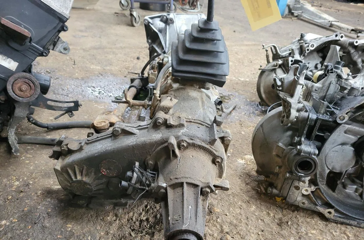 Boîte de vitesses manuelle JEEP CHEROKEE occasion