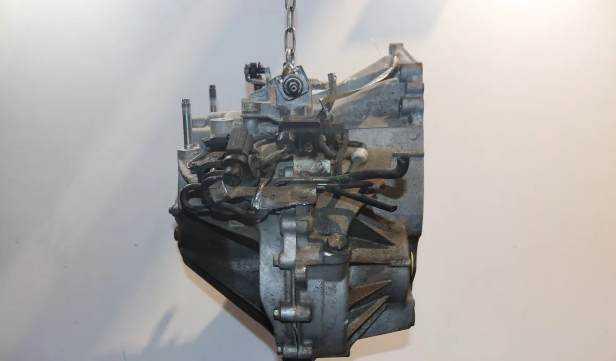 Boîte de vitesses manuelle Mazda 3 A trois volumes (BM_, BN_) 2.2 d (2013-2019) occasion