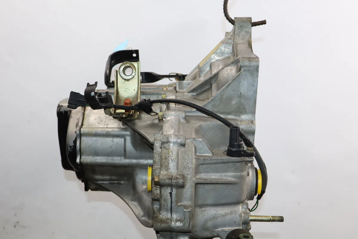Boîte de vitesses manuelle Mazda DEMIO (DW) 1.3 16v (dw3w) (1998-2003) occasion