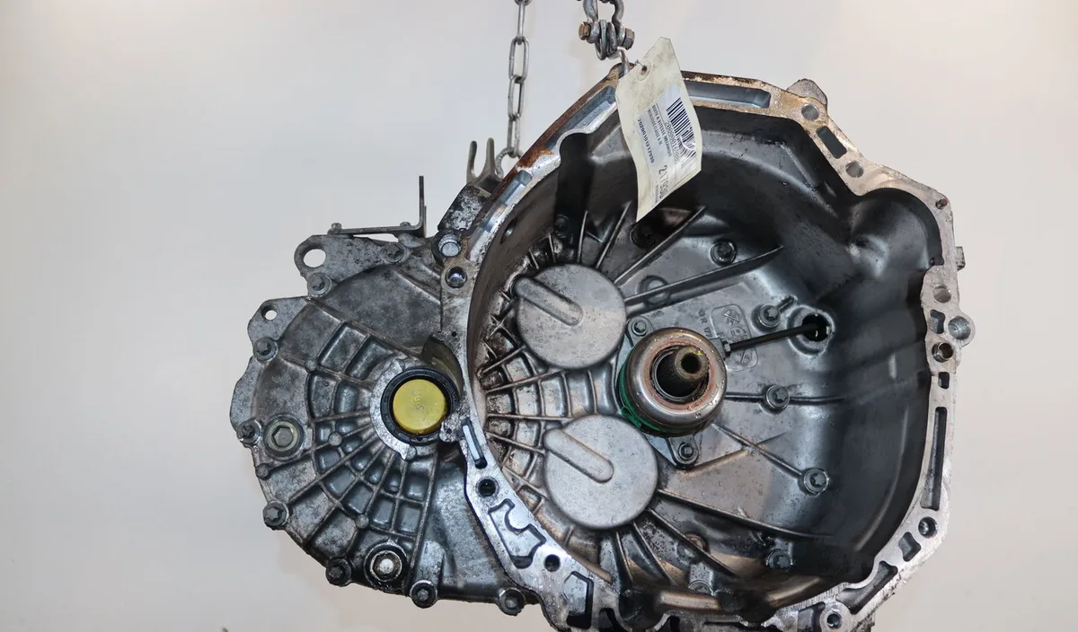 Boîte de vitesses manuelle Mercedes-benz CLASSE A (W177) A 180 d (177.003) (2018) 5 portes occasion