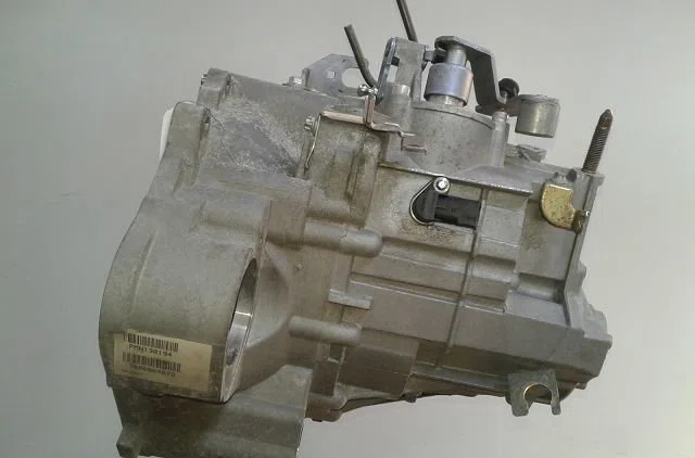 Boîte de vitesses manuelle Mitsubishi COLT VI (Z3_A, Z2_A) 1.3 (z21a) (2004-2012) occasion