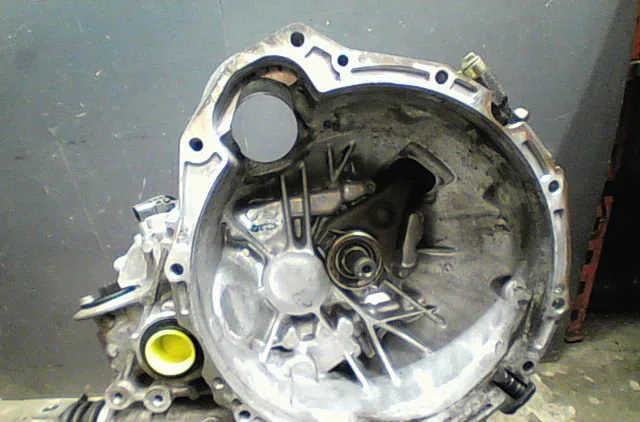 Boîte de vitesses manuelle NISSAN ALMERA occasion