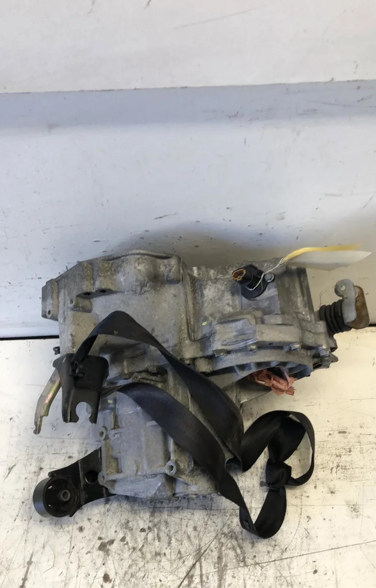 Boîte de vitesses manuelle Nissan MICRA II (K11) 1.0 i 16v (1992-2000) occasion