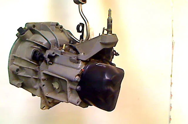 Boîte de vitesses manuelle NISSAN MICRA III occasion