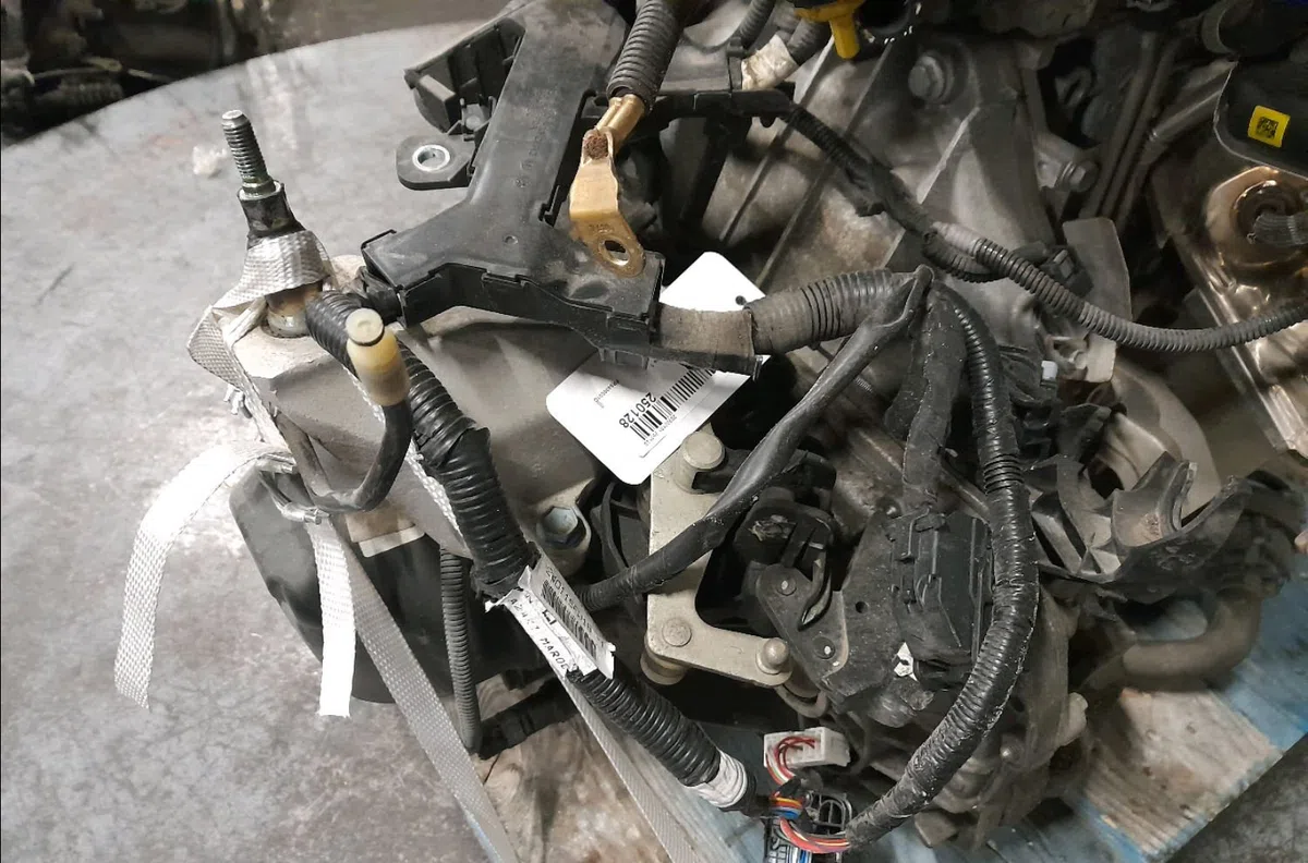 Boîte de vitesses manuelle Nissan MICRA V (K14) 1.0 ig-t (2021) occasion