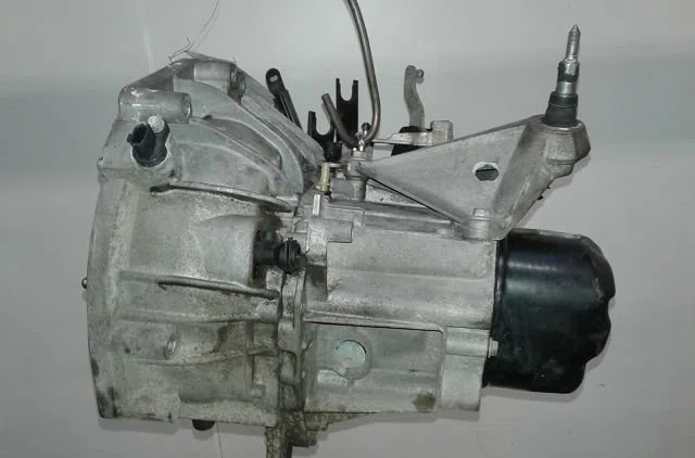 Boîte de vitesses manuelle Nissan NOTE (E11, NE11) 1.4 (2006-2012) occasion