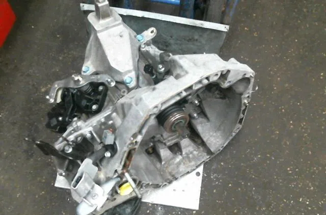Boîte de vitesses manuelle Nissan NOTE (E12) 1.5 dci (2013) occasion