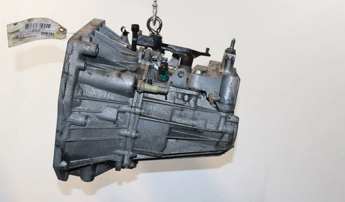 Boîte de vitesses manuelle Nissan PULSAR 3/5 portes (C13) 1.2 dig-t (2014) occasion