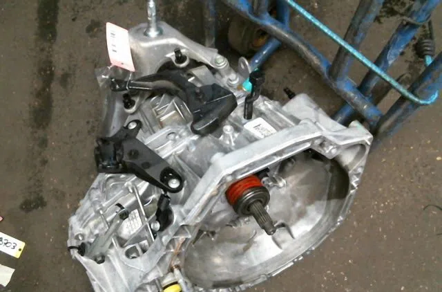 Boîte de vitesses manuelle Nissan QASHQAI II SUV (J11, J11_) 1.5 dci (2013) 5 portes occasion