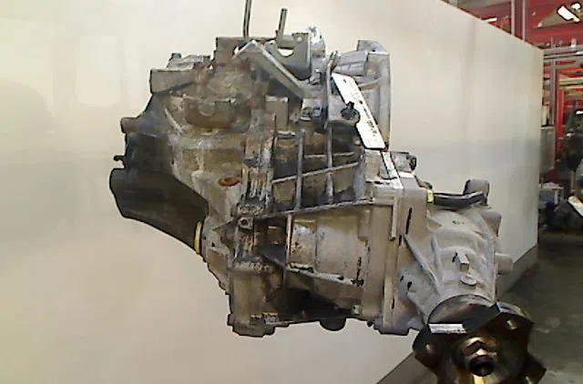 Boîte de vitesses manuelle Nissan QASHQAI / QASHQAI +2 I (J10, NJ10, JJ10E) 2.0 dci traction intégrale (2007-2013) 5 por