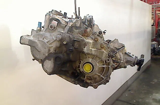Boîte de vitesses manuelle Nissan QASHQAI / QASHQAI +2 I (J10, NJ10, JJ10E) 2.0 dci traction intégrale (2007-2013) 5 por