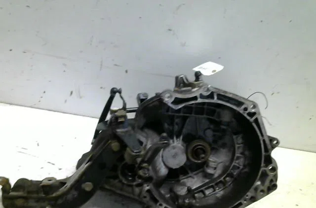 Boîte de vitesses manuelle Opel CORSA B (S93) 1.4 i (f08, f68, m68) (1993-2000) occasion