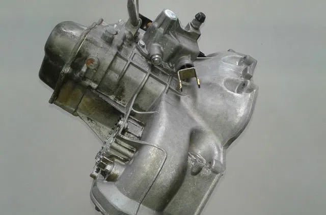 Boîte de vitesses manuelle Opel CORSA B (S93) 1.6 i 16v (f08, f68, m68) (1994-2000) occasion