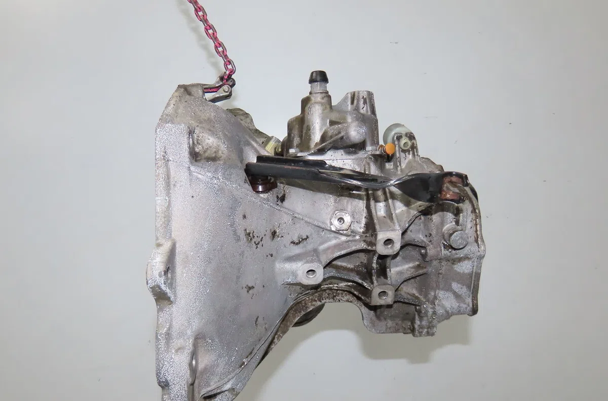 Boîte de vitesses manuelle Opel CORSA B (S93) 1.7 d (f08, f68, m68) (1996-2000) occasion