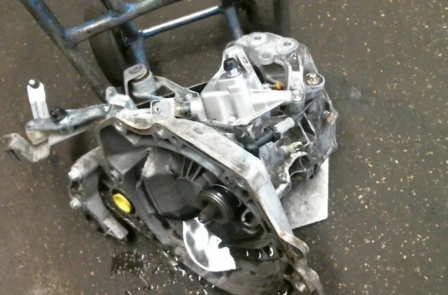 Boîte de vitesses manuelle Opel CORSA C (X01) 1.2 (f08, f68) (2000-2009) occasion