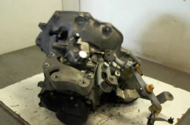Boîte de vitesses manuelle Opel CORSA D (S07) 1.2 lpg (l08, l68) (2011-2014) occasion