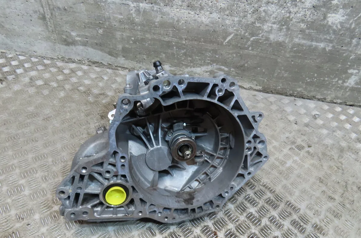 Boîte de vitesses manuelle Opel CORSA D (S07) 1.3 cdti (l08, l68) (2006-2014) 5 portes occasion