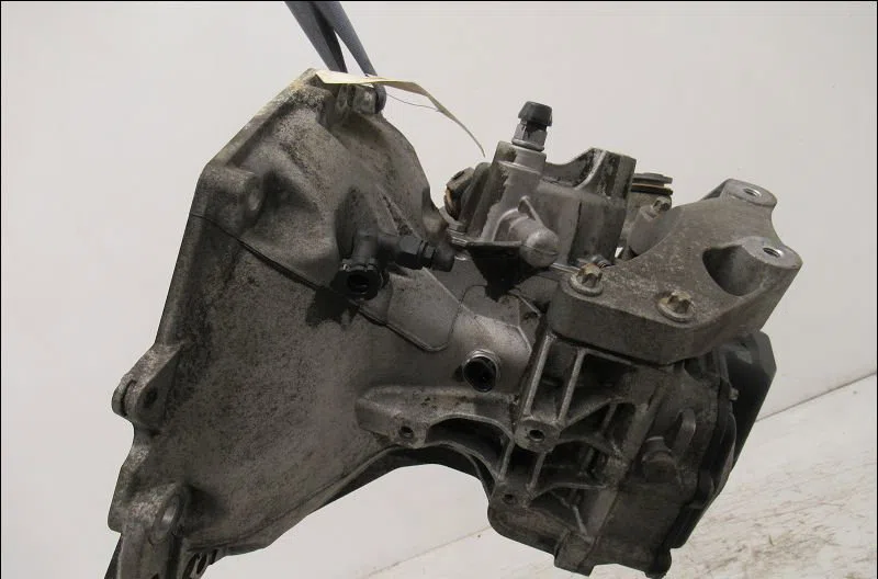 Boîte de vitesses manuelle Opel CORSA D (S07) 1.4 (l08, l68) (2006-2014) 3 portes occasion