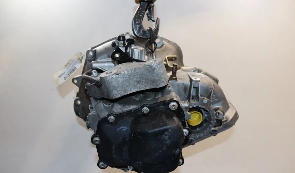 Boîte de vitesses manuelle Opel CORSA D (S07) 1.4 (l08, l68) (2006-2014) 3 portes occasion