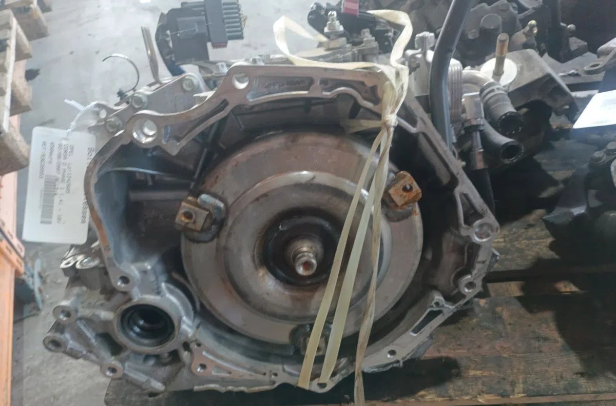 Boîte de vitesses manuelle Opel CORSA D (S07) 1.4 (l08, l68) (2006-2014) occasion