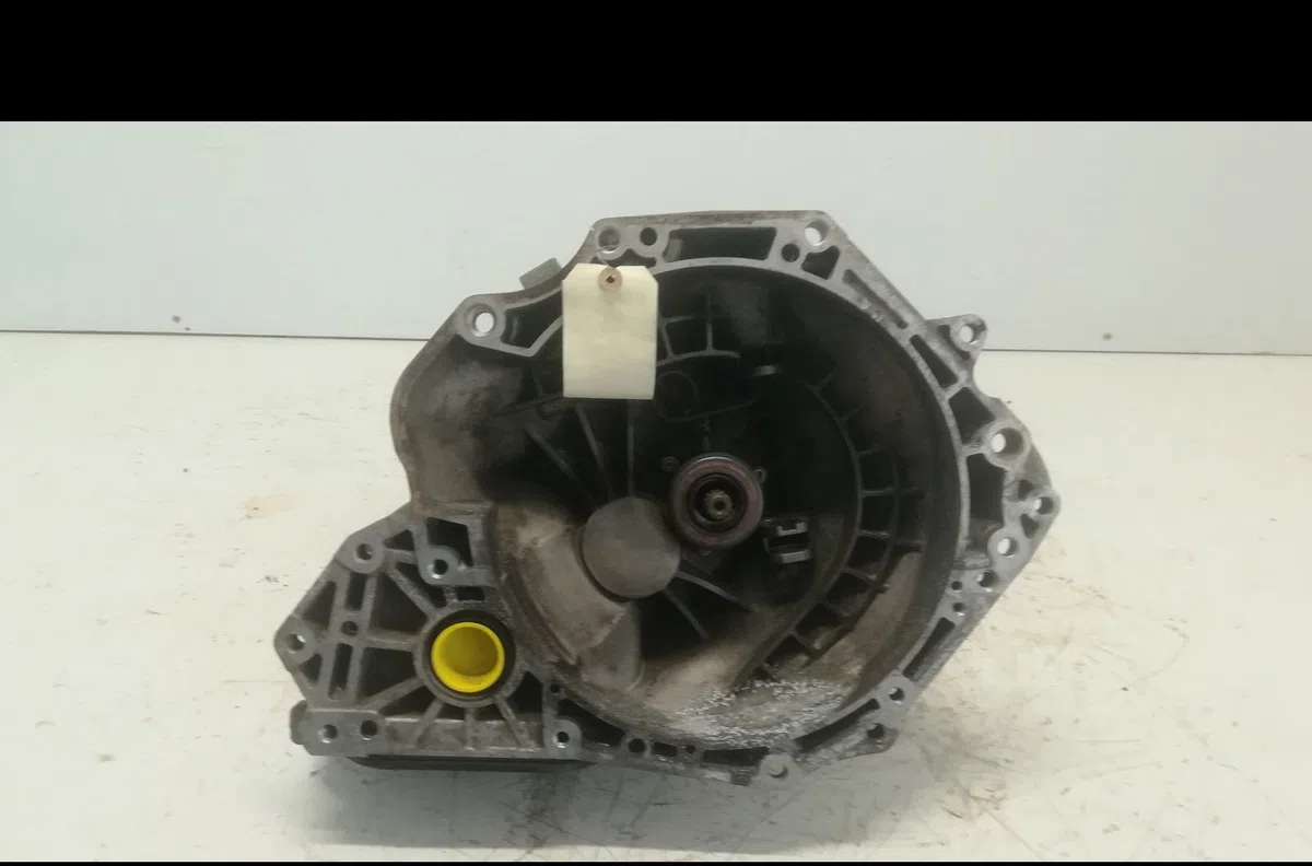 Boîte de vitesses manuelle Opel CORSA D (S07) 1.4 (l08, l68) (2006-2014) occasion