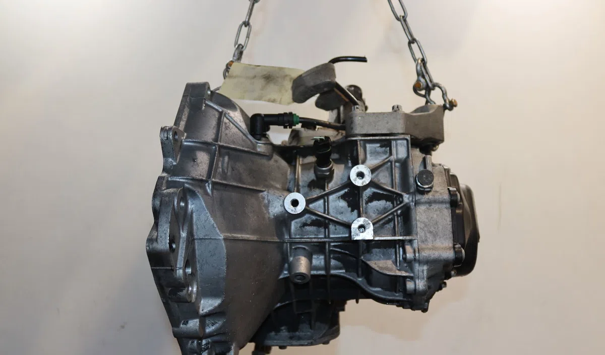 Boîte de vitesses manuelle Opel CORSA E (X15) 1.2 (08, 68) (2014) occasion