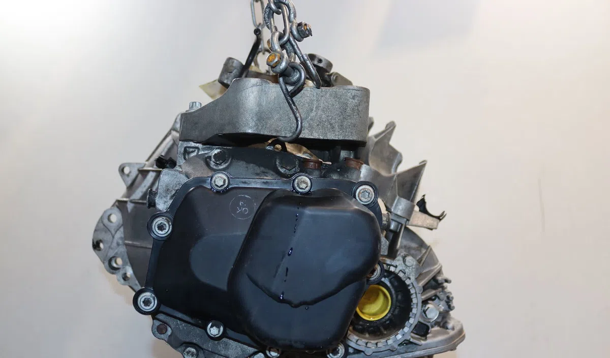 Boîte de vitesses manuelle Opel CORSA E (X15) 1.2 (08, 68) (2014) occasion