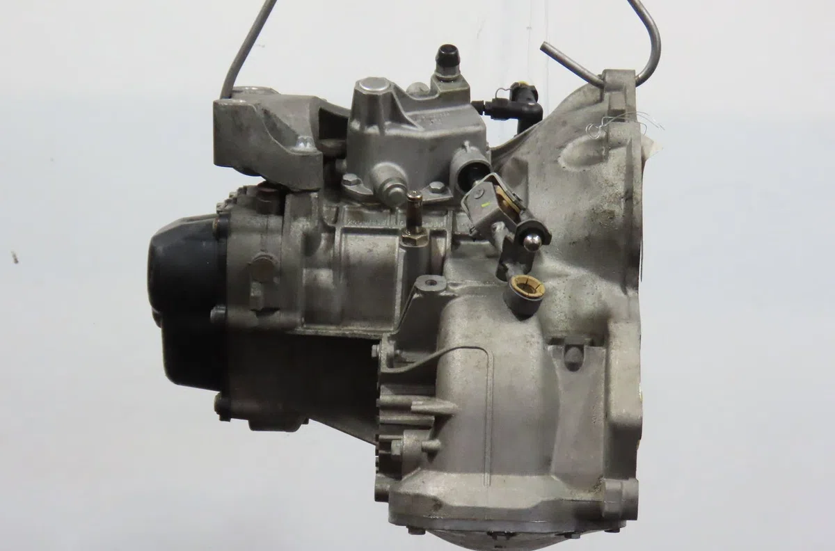 Boîte de vitesses manuelle Opel CORSA E (X15) 1.4 (08, 68) (2014) occasion