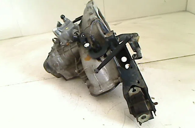 Boîte de vitesses manuelle OPEL CORSA II occasion