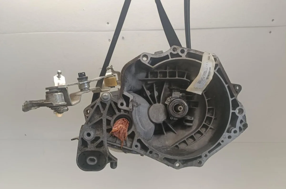 Boîte de vitesses manuelle Opel MERIVA A Monospace (X03) 1.6 16v (e75) (2003-2006) occasion