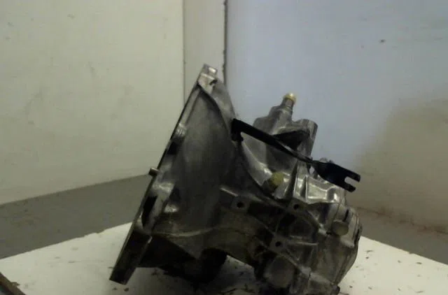 Boîte de vitesses manuelle OPEL TIGRA I occasion