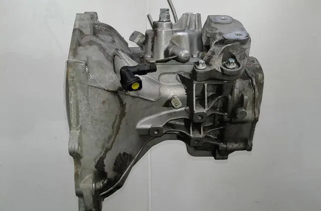 Boîte de vitesses manuelle Opel TIGRA TwinTop (X04) 1.8 (r97) (2004-2010) occasion