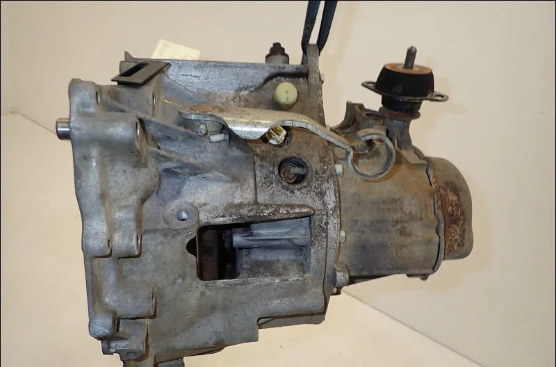Boîte de vitesses manuelle Peugeot 205 II (20A/C) 1.7 diesel (1987-1998) occasion